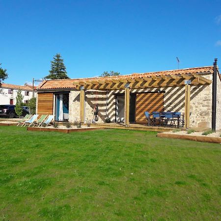 La Pergo Villa La Gaubretiere Exteriör bild